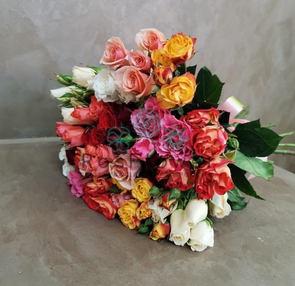 Букет цветов из: Розы в Козуль