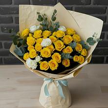 Букет цветов из:  Розы в Козуль