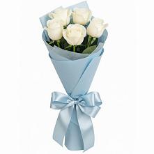 Букет 5 Белых роз Проуд в Козуль