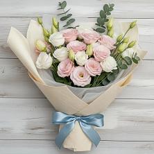 Букет цветов из:  Лизиантусы в Козуль