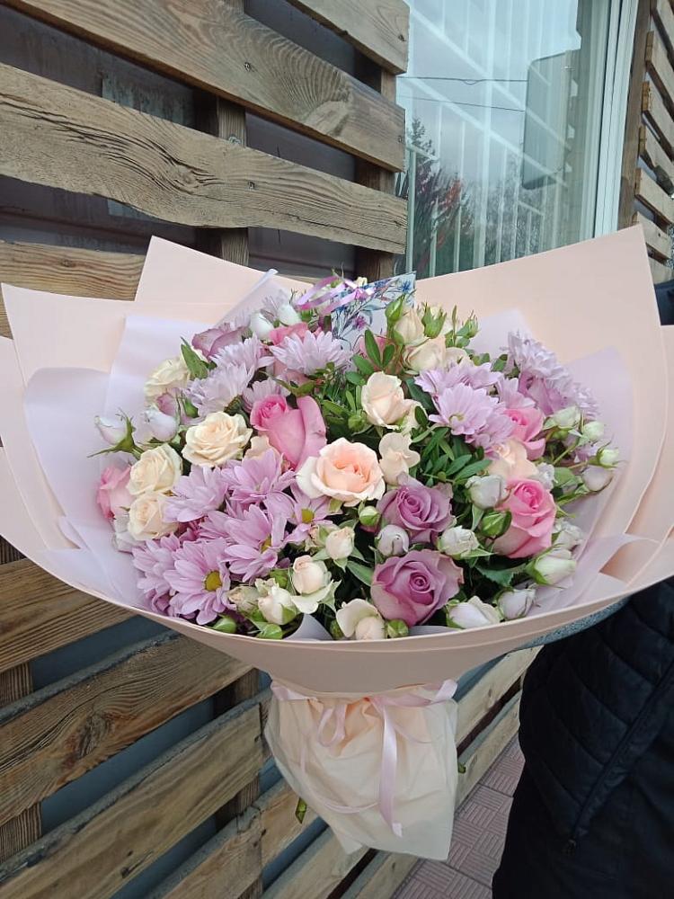 Букет цветов из: Розы и Хризантемы в Козуль