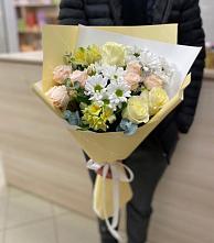 Букет цветов из:  Альстромерии, Розы и Хризантемы в Козуль