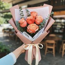 Букет цветов из:  Розы в Козуль