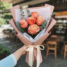 Букет цветов из:  Розы в Козуль