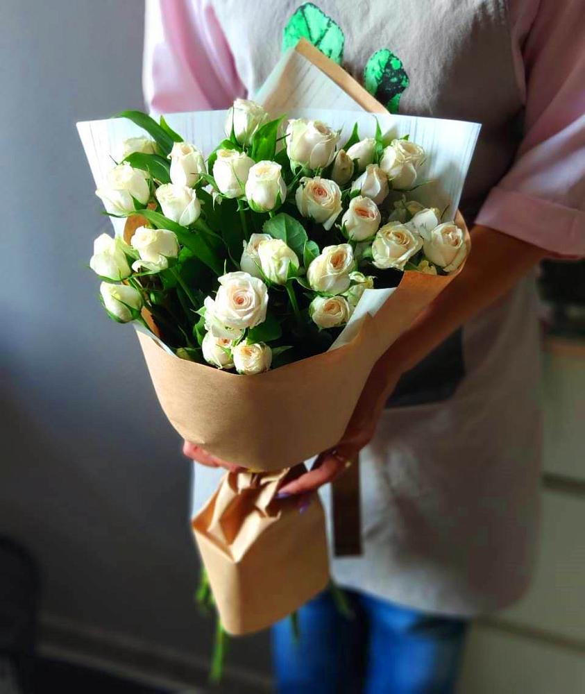 Букет цветов из: Розы в Козуль