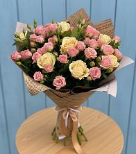 Букет цветов из:  Розы в Козуль