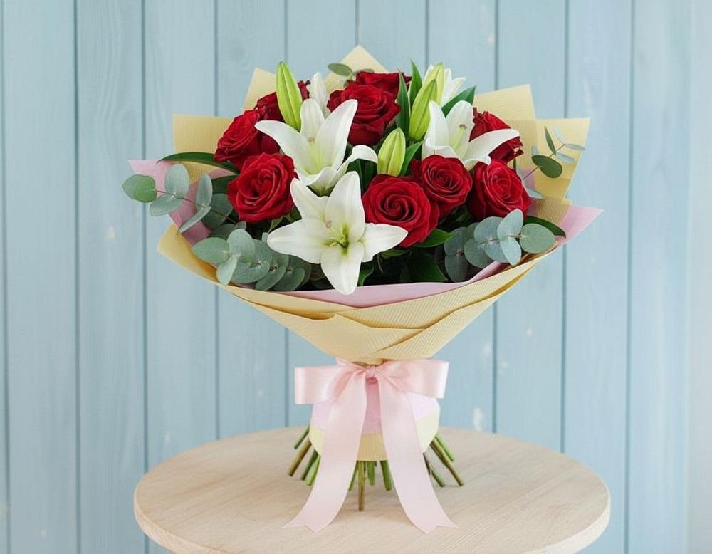 Букет цветов из: Лилии и Розы в Козуль